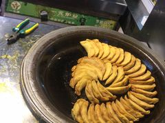 -老新隆牛肉锅贴(新街口店)