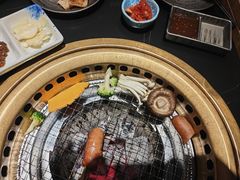 -山川小町·极番烧肉(新地假日广场店)