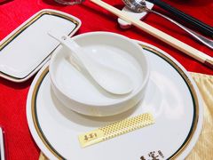 -喜宴又一村·粤菜·茶点·海鲜(壹方天地店)