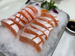 三文鱼生-新享乐海鲜(翠华路店)