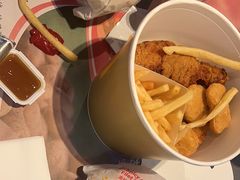 -麦当劳(丽江玉河广场店)
