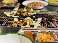 -马路牙子地桌烤肉(工体店)