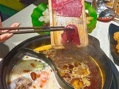 -钢管厂五区小郡肝串串香火锅(梅川路店)