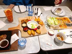 -必胜客(松雷店)
