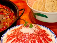 -周小明火锅(黑金冠社区店)