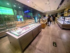 -巴黎贝甜(大宁国际商业广场店)