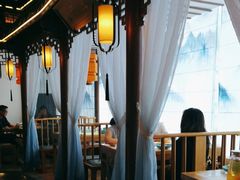 -荷塘秋月·本帮江浙菜(国权路店)