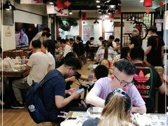 大堂-双燕楼·手工馄饨·汤面小吃(世纪汇店)