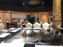 -法式利昂铁板烧主题餐厅(唐山爱琴海店)