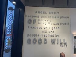 -EMILY 艾米莉 烫染沙龙