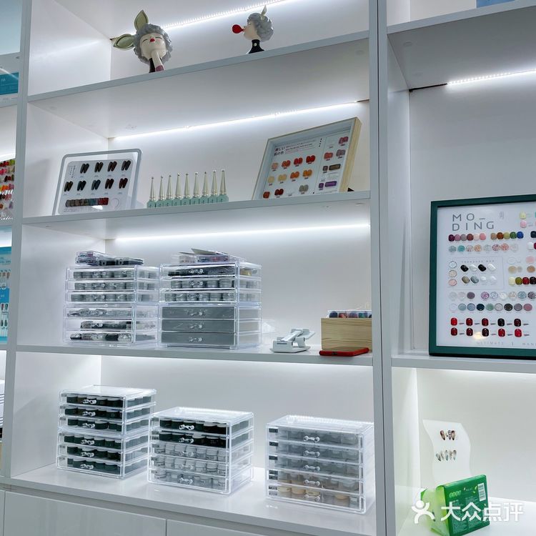 敲温油的网红裸色美甲💅你get了吗❓