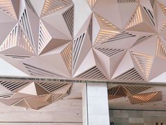 -星巴克臻选(杭州嘉里中心1F店)
