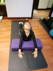 -Yvon yoga 瑜伽·精准体态管理中心