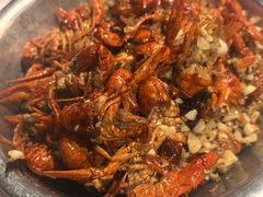 -琥珀老六龙虾(四里河店)