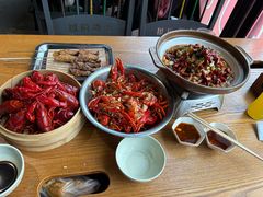 -琥珀老六龙虾(四里河店)