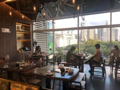 -捞王锅物料理(上海世茂广场店)