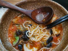 -蒙自源过桥米线(红谷滩万达店)