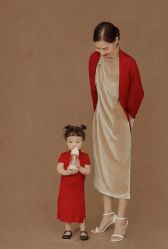 -上花轿婚纱摄影