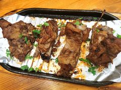 -老东镇啤酒屋海鲜加工·蒸汽海鲜·海鲜烧烤(台东店)