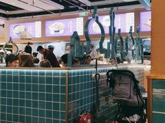 大堂-楼兰古丽·新疆拌面·清真(华阳城店)