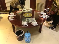 包厢-赵记煎饼卷大葱(东岳店)