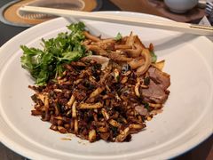 -黔蘑菇四季餐厅(观山湖店)