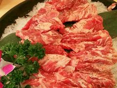 -韩烧牛中牛·甄选黑牛烤肉(黑金店)
