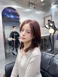 -Tloml salon