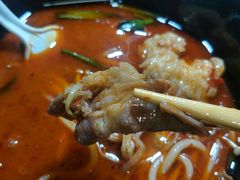 肥牛-碗主炭烧米线(交大二村店)