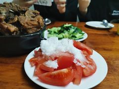 拍黄瓜-宝瑞门钉肉饼店