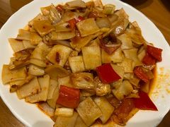 炒面片-巴依老爷新疆美食(常营店)