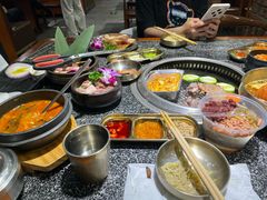 -红泥小火炉·东北泥炉烤肉(天一旗舰店)