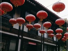 -茅山东方盐湖城景区