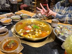 -顶顶汤火牛排火锅·经典铜锅涮肉