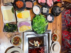 -吴氏老牌坊云南鱼豆花火锅店(通江街店)