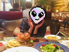 -芭莉与彩虹西餐厅(成都合生汇店)