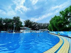 -青年湖公园水上世界