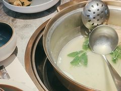 -大头椰·海南椰子鸡火锅(思明万象城店)
