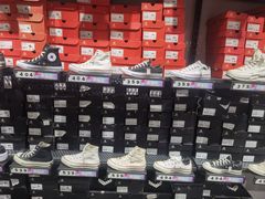 -五环Outlets(高新工厂店)