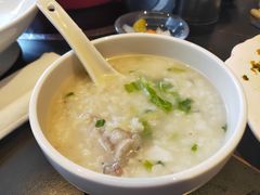 -斯普汇生蚝牛排馆(中骏世界城店)