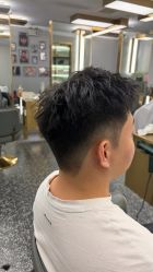 -即型男士理发工作室