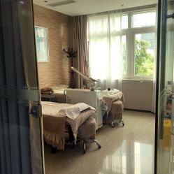 -比华利美容医院