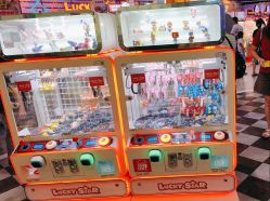 -LuckyStar幸运星家庭娱乐中心(东莞国贸店)