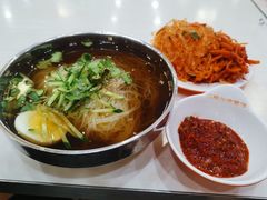 -三姐妹冷面馆(保卫路店)
