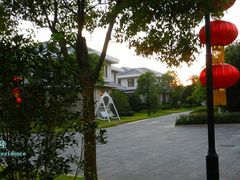 别墅-鸿华度假酒店