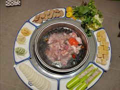 -羊来顺冰煮鲜羊 铁锅烀羊肉(中央大街店)
