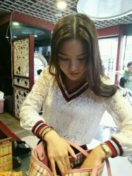 -红人馆造型十添