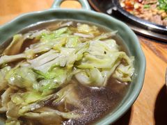 -大众跷脚牛肉馆·非遗传承单位(峨眉山店)