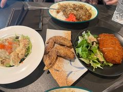 -吉屋·炭烧酒场·秋冬功夫奶汁河豚鱼锅