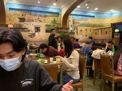 大堂-清真·玛丽亚新疆菜主题餐厅(浙江中路店)